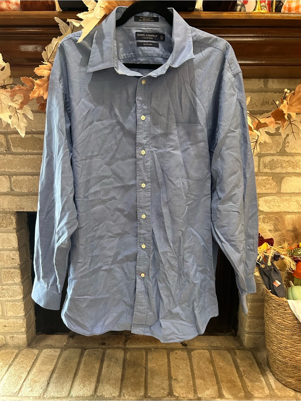 Daniel Cremieux Men's Sky Blue Button-Up Dress Shirt EUC